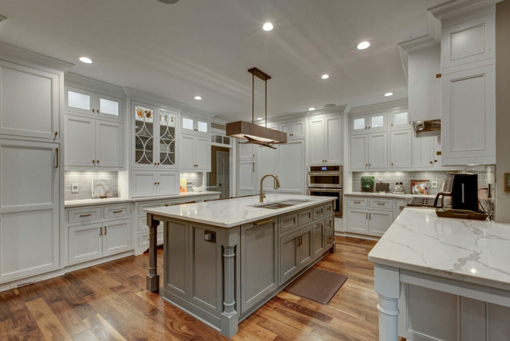 Smart Kitchens: How to Incorporate Technology into Your Kitchen Remodeling